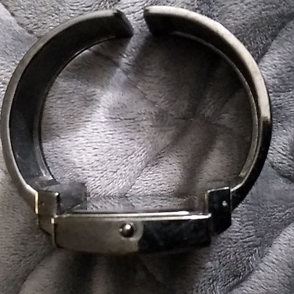 🎉Cuff Watch - Picture 2 of 5